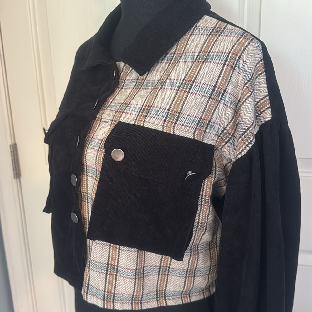 Cropped top fall jacket - Picture 3 of 7